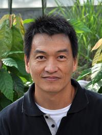 顏瑞泓 教授