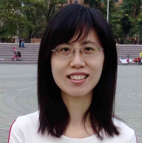 鍾嘉綾 教授